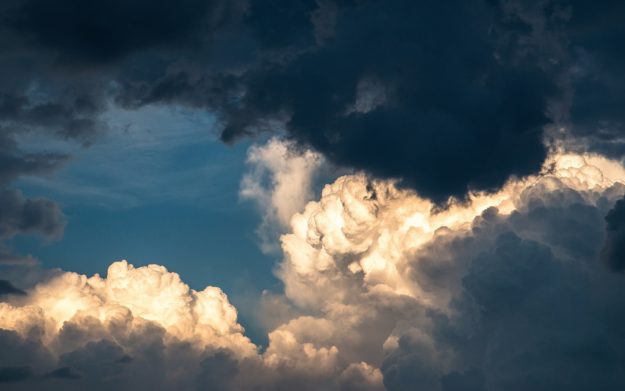 clouds-1768967_1920